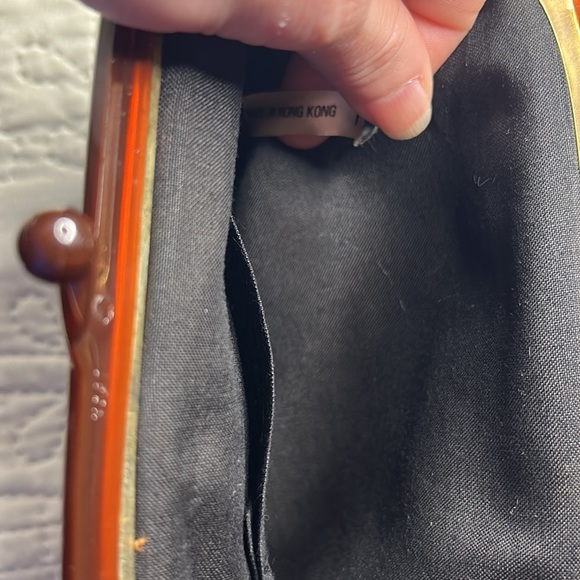 Vintage, Pretty Partner embroidered clutch. Made in Hung Kong. - Picture 6 of 6